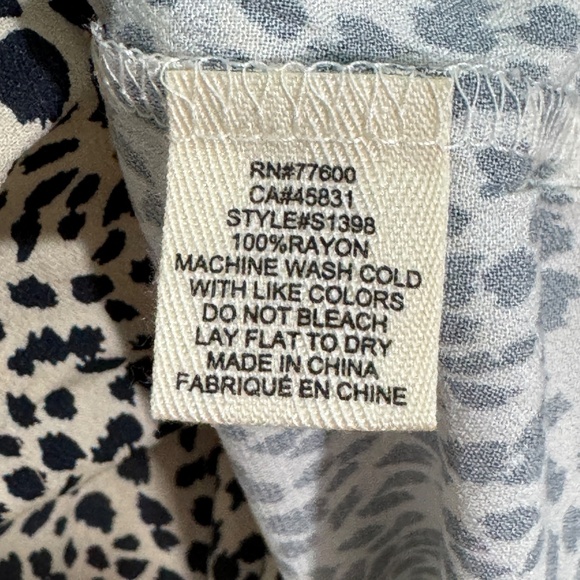 Salt Water Luxe Women’s Size Medium Cheetah Animal Print Rayon Pajama Set New - Picture 5 of 10